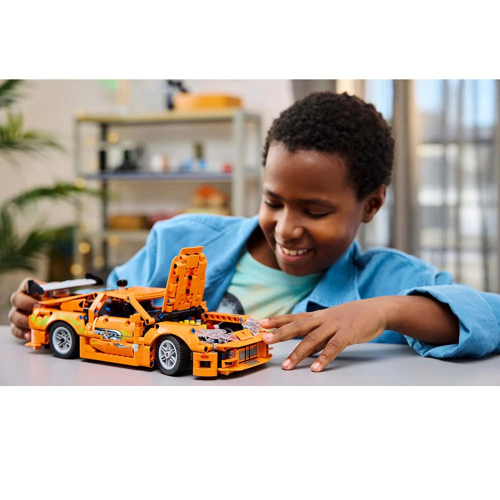 Lego Technic Toyota Supra MK4 de Velozes e Furiosos 42204