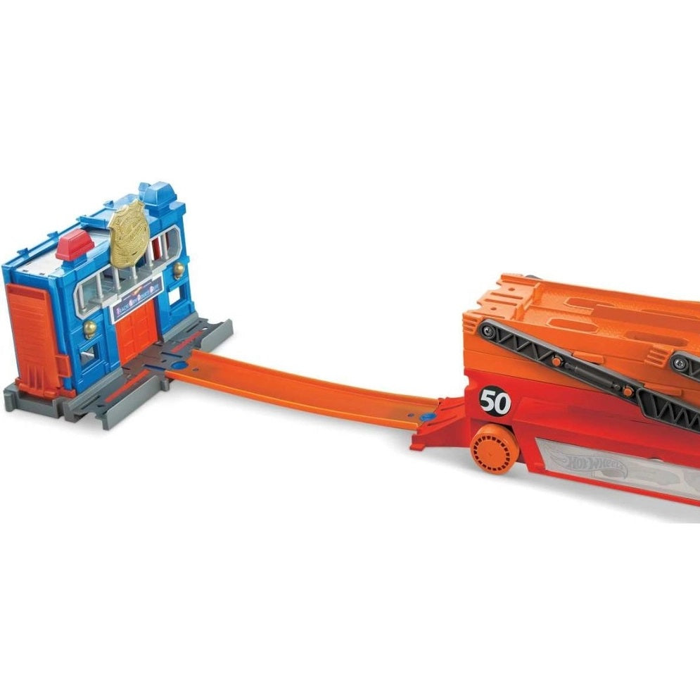 Hot Wheels Caminhão Mega Red Hauler 50th - Mattel GHR48