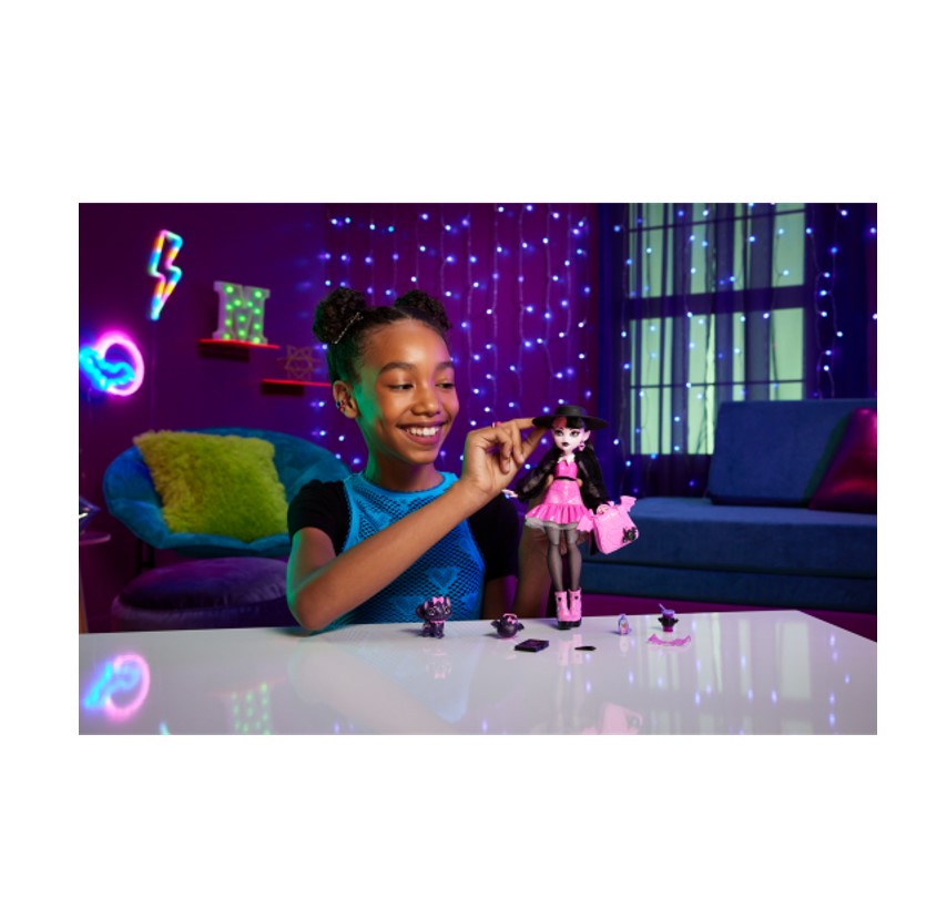 Monster High Draculaura Novo Visual Com Pet - Mattel
