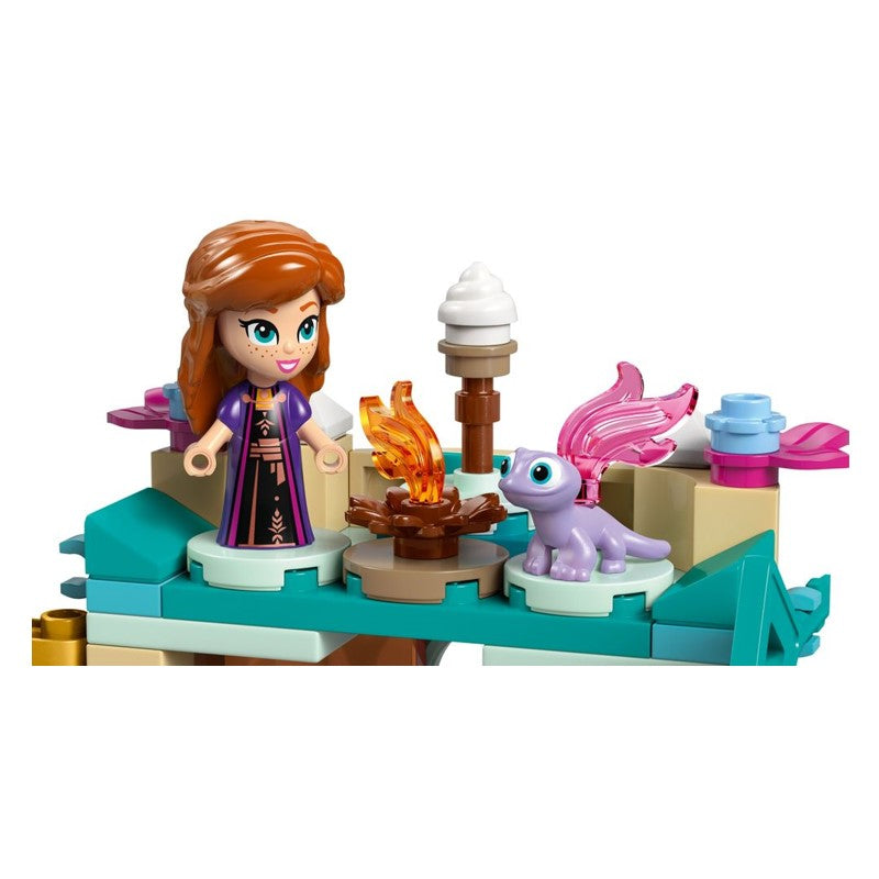 Lego Disney Mini Castelo de Arendelle e Palácio de Gelo de Elsa - 43278