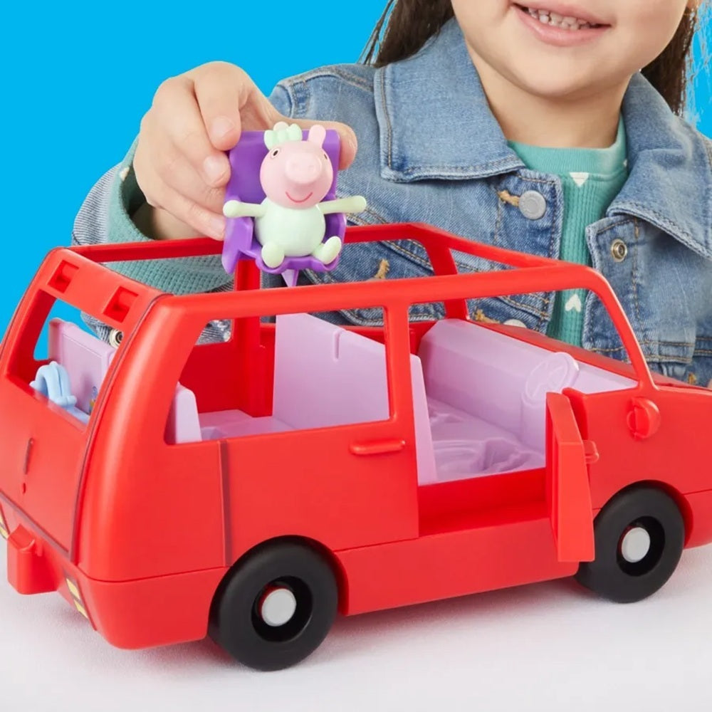 Veículo e Figura Peppa Pig com Evie Carro Vermelho da Família - Hasbro G0541