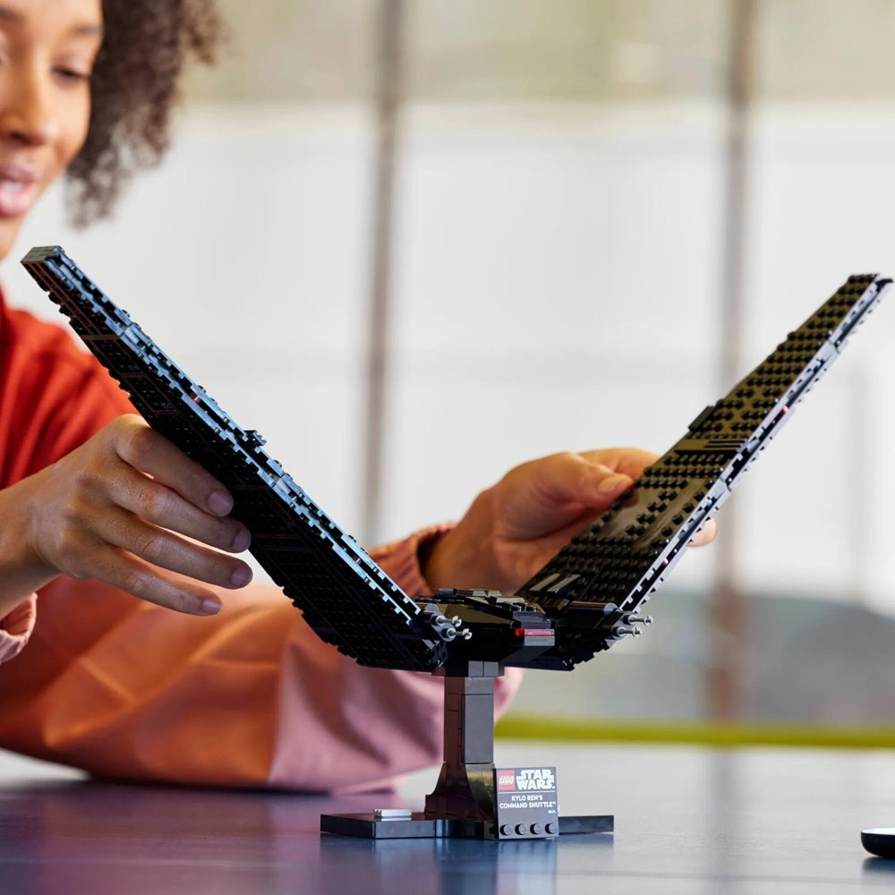 Lego Star Wars Ônibus de Comando de Kylo Ren - 75406