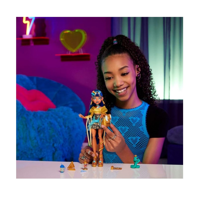 Boneca Monster High Novo Visual com Pet - Mattel