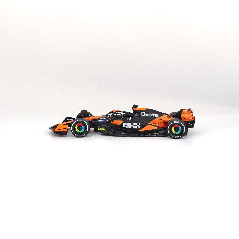 Miniatura Fórmula 1 Mclaren MCL38 2024 Oscar Piastri - Bburago
