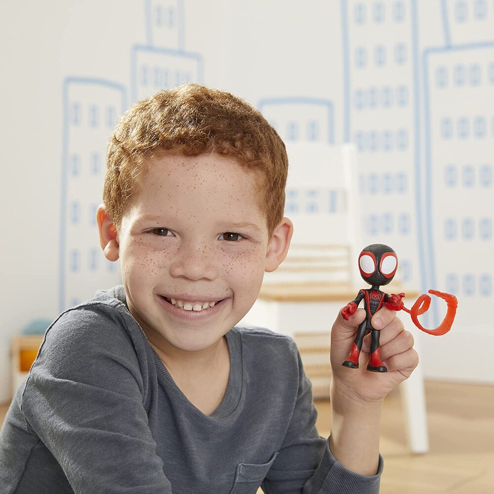 Boneco Marvel Miles Morales Spidey Amazing Friends - Hasbro