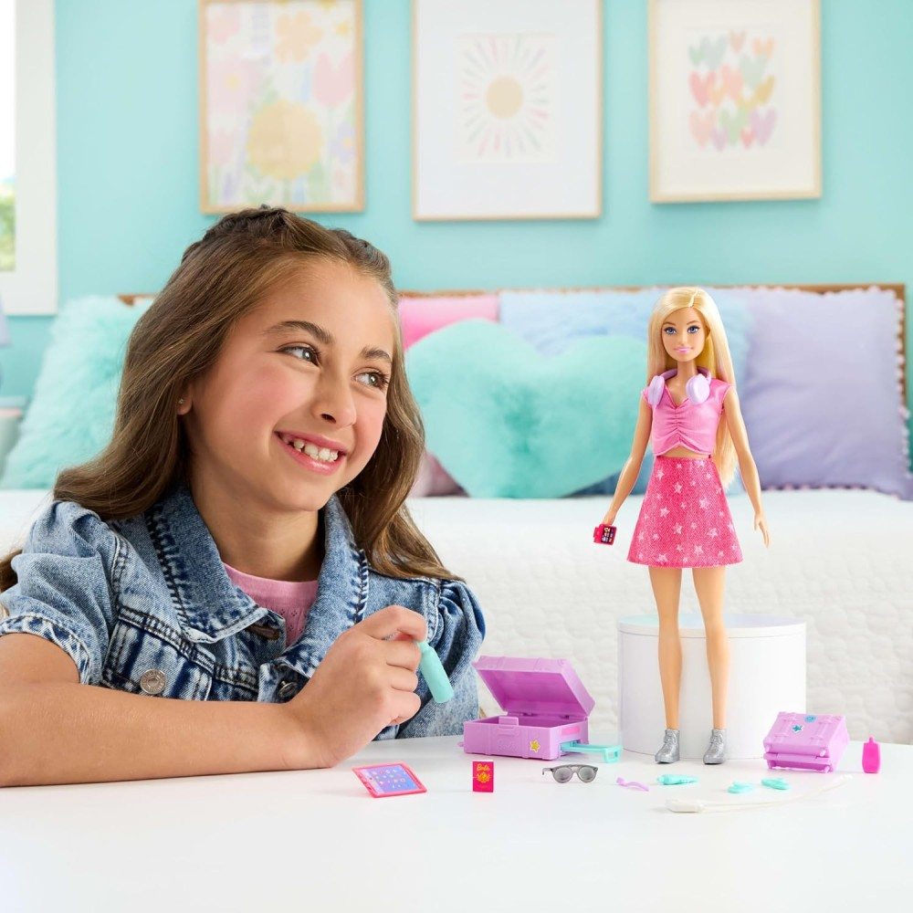 Barbie Family & Friends Boneca Malibu - JMJ47
