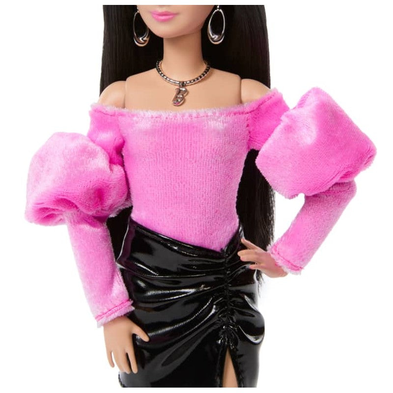 Barbie Style Deluxe com Blusa Rosa e Saia Cintilante - Mattel