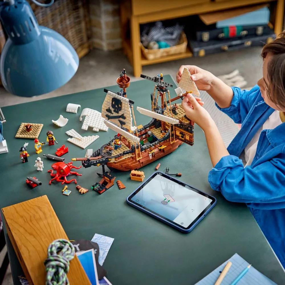Lego Creator 3 em 1 Navio pirata icônico - 31387