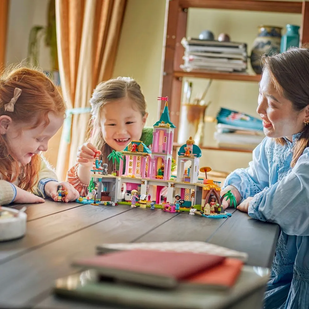 Lego Disney Castelo da Princesa e Animais de Estimação Reais - 43267