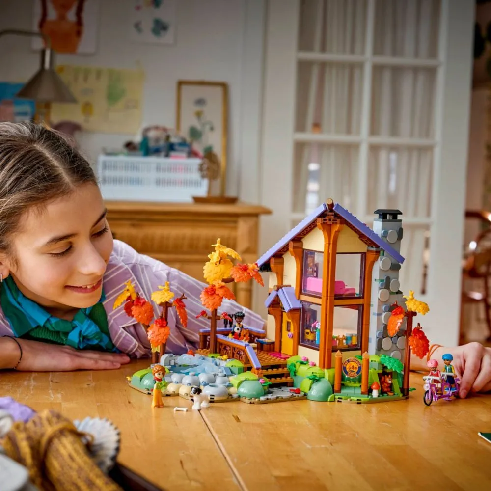 Lego Friends Cabana aconchegante na floresta no outono - 42705