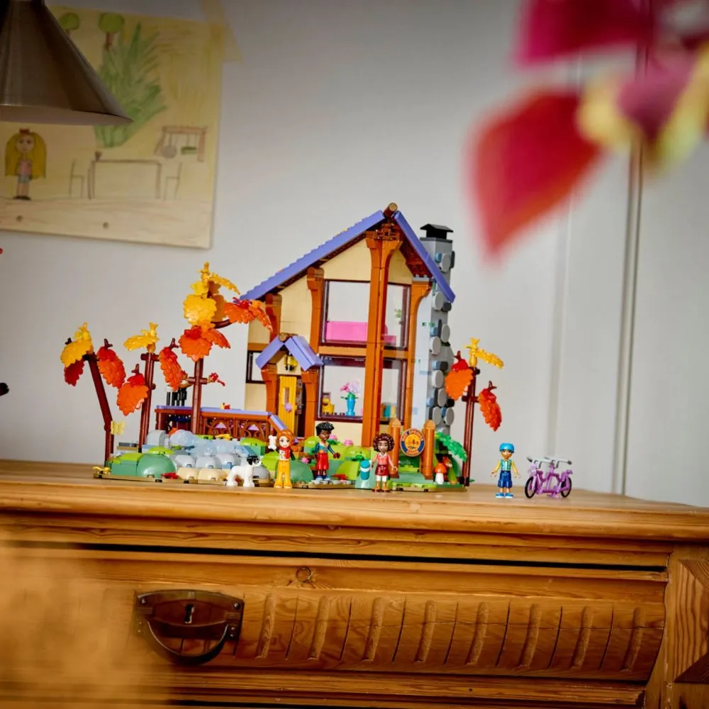 Lego Friends Cabana aconchegante na floresta no outono - 42705