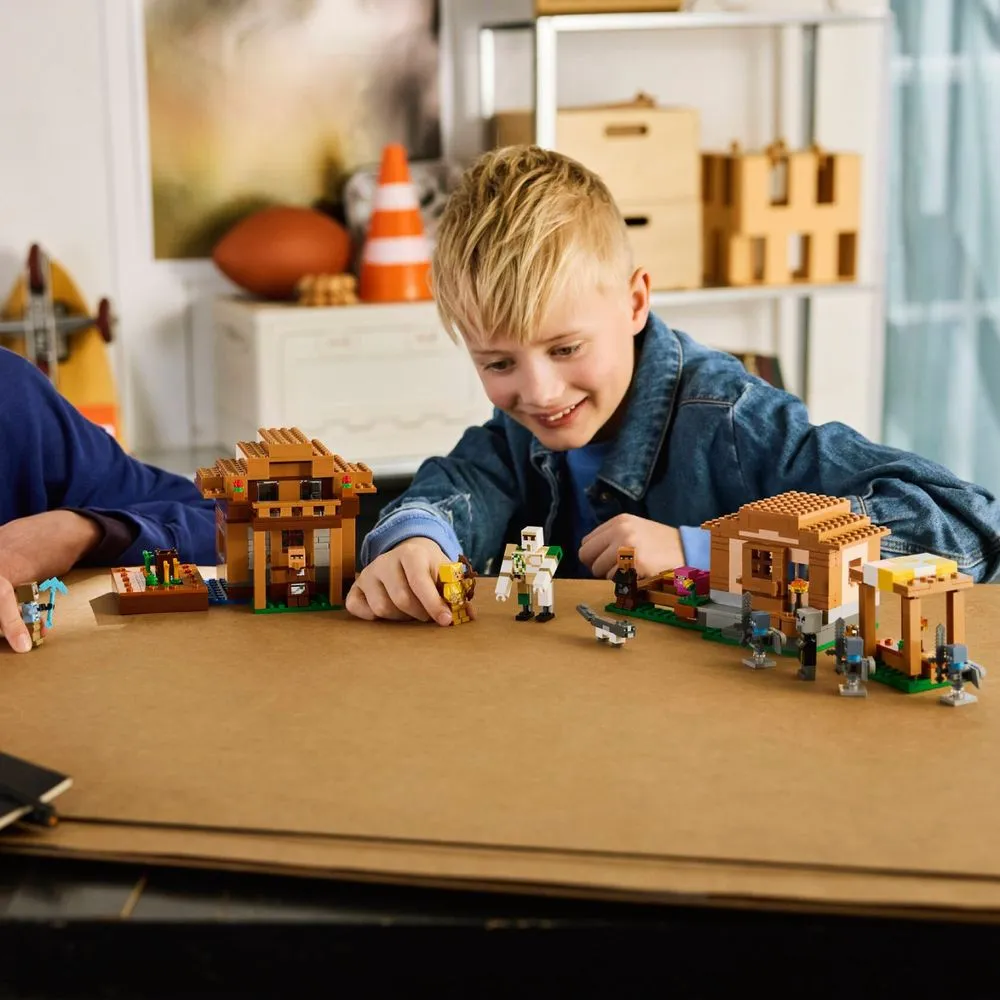 Lego Minecraft Ataque à Vila Evocadora - 21596