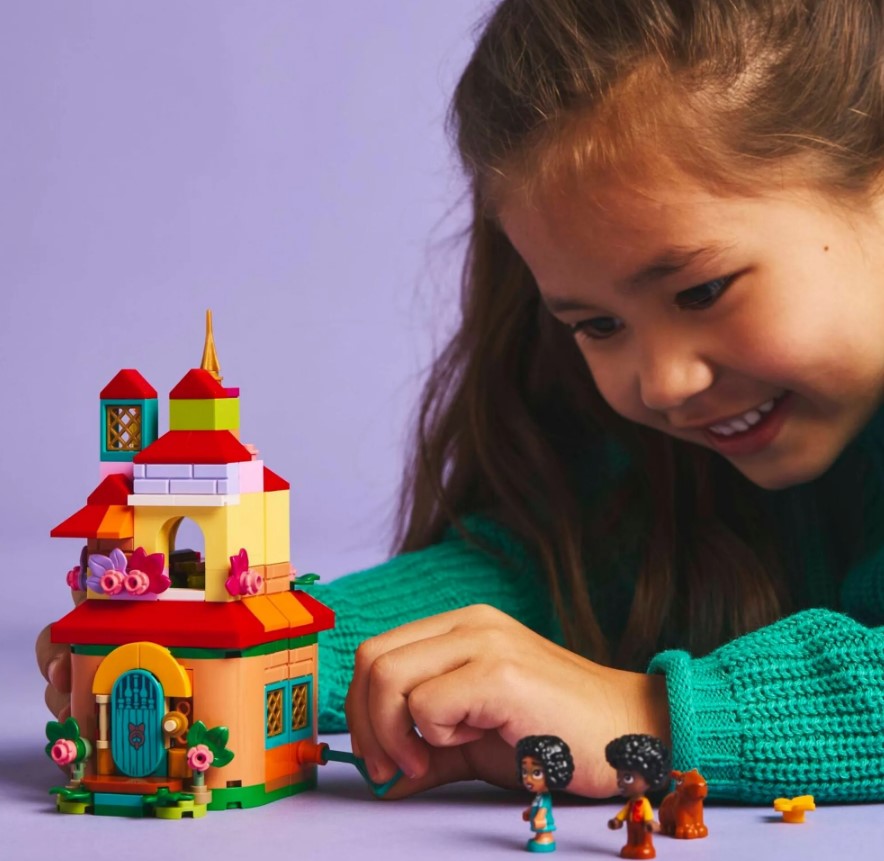 Lego Disney Mini Casa de Encanto 43261