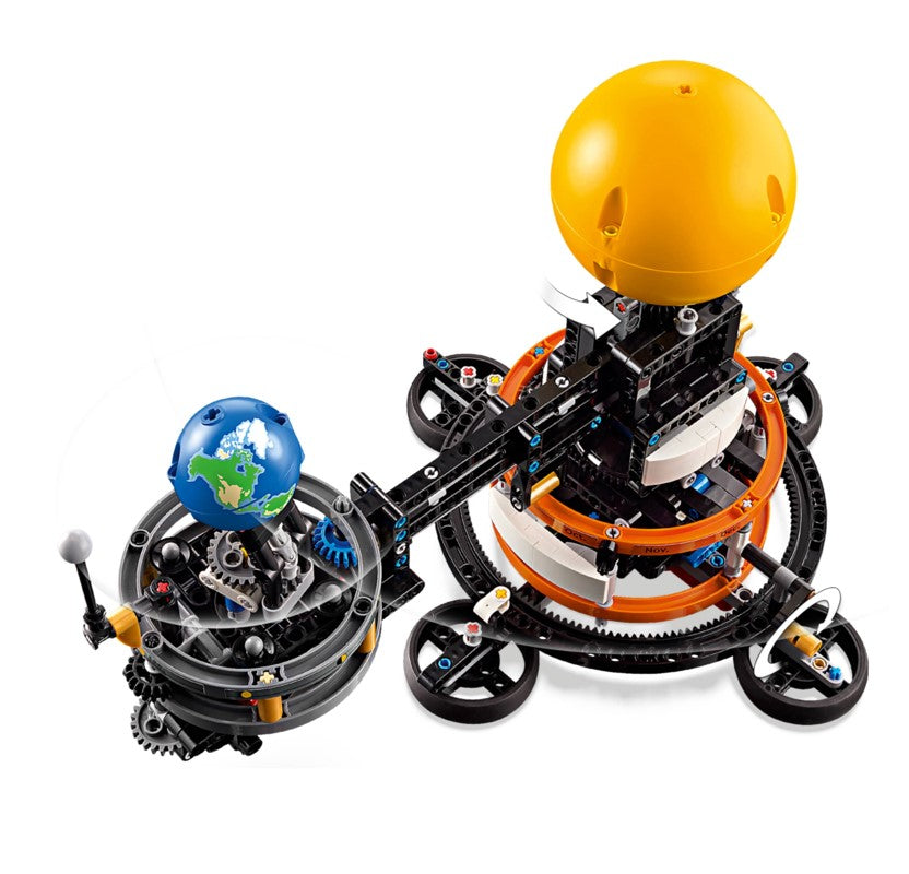 Lego Technic Planeta Terra e Lua em Órbita - 42179
