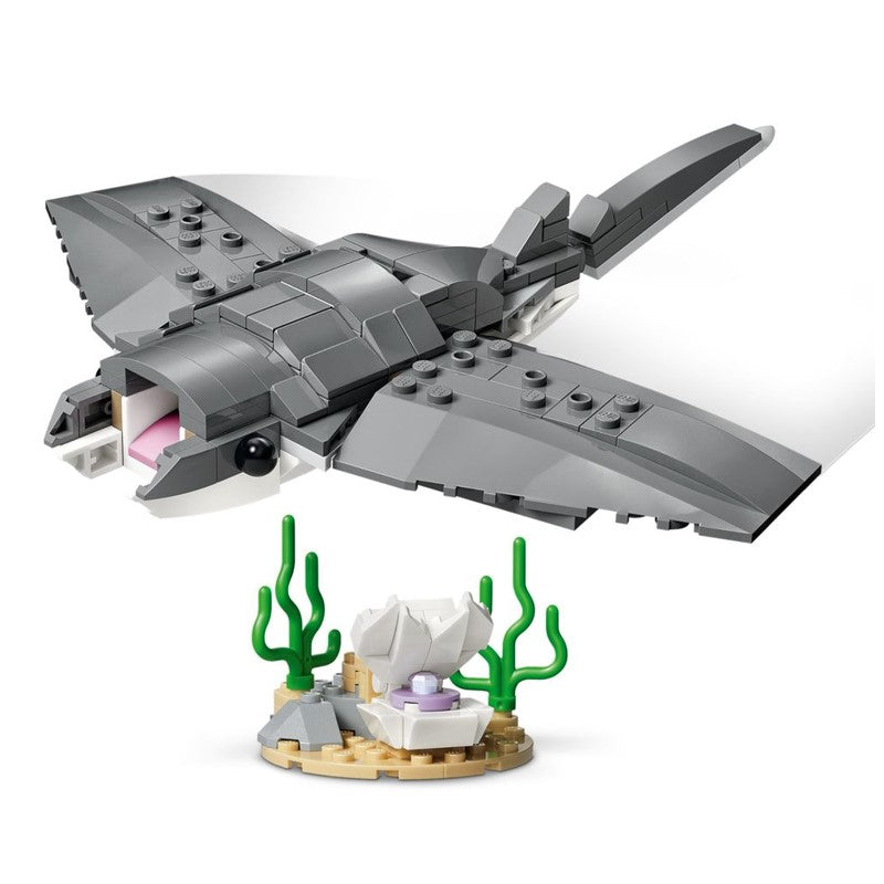 Lego Creator 3 em 1 Tubarão feroz com baú de tesouro - 31381