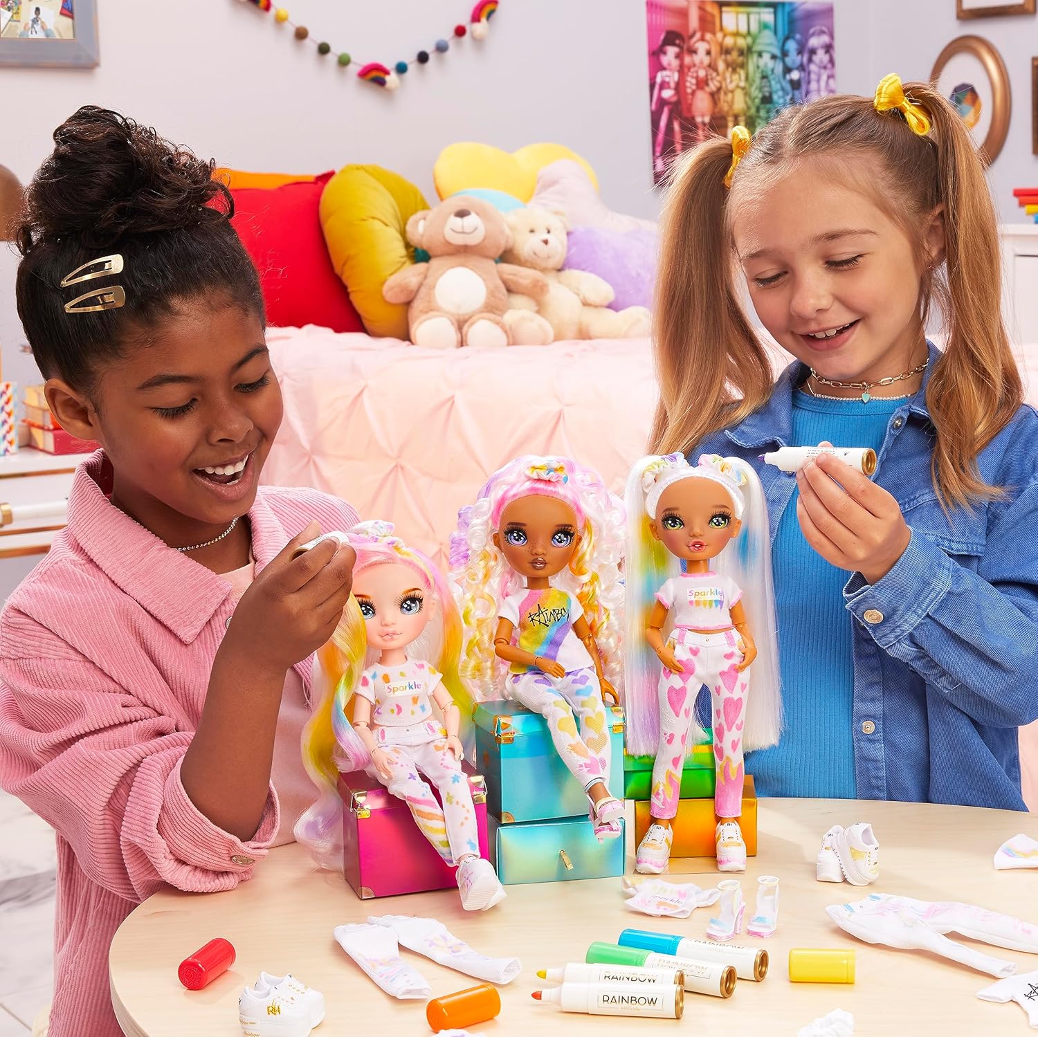 Boneca Rainbow High Color & Create Olhos Azuis