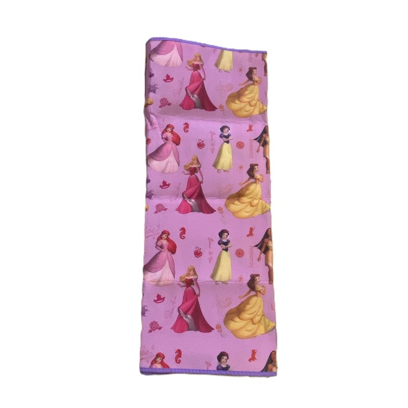 Tapete de Atividades das Princesas - Brink Center