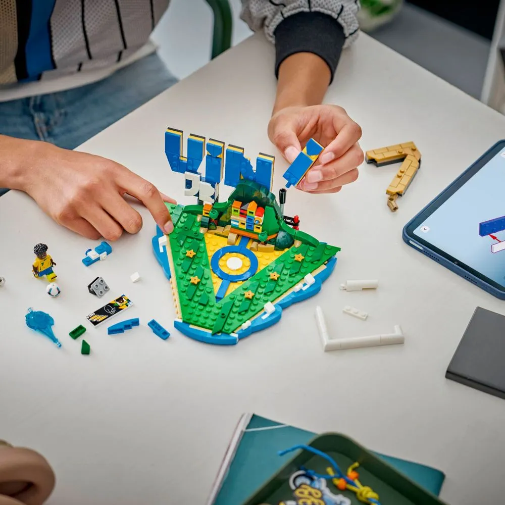 Lego Editions Destaques do Futebol Vini Jr - 43027