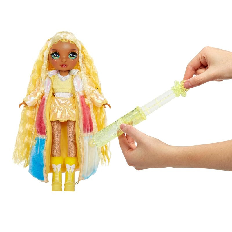 Boneca Rainbow High Winter Wonderland Sunny - MGA
